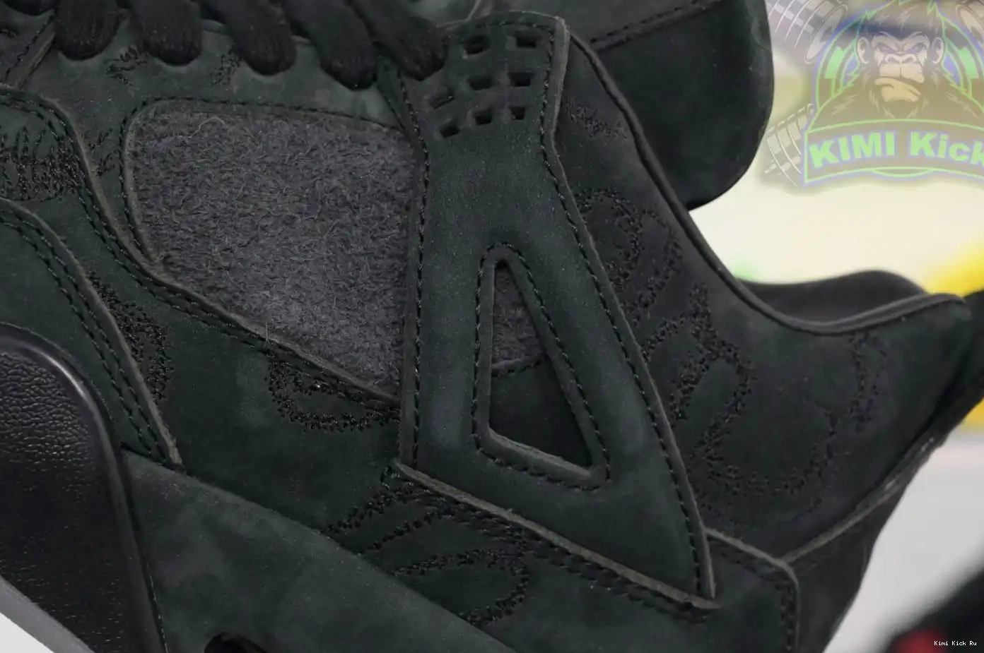Jordan Kimikick kaws 4 Jordan black Air 0325